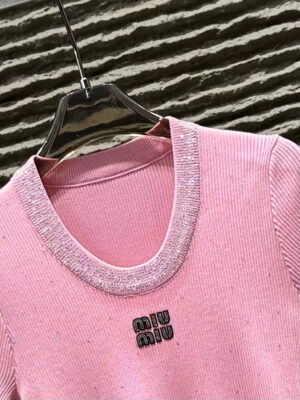 Miu Miu - T-shirt cropped logo patch - Rose
