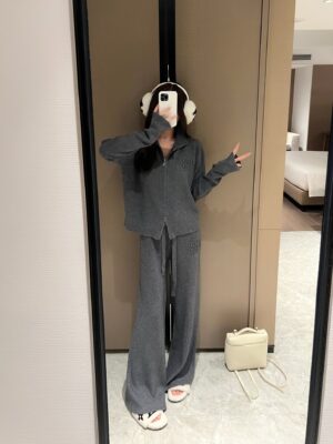 Miu Miu - Ensemble jogging zippé logo brodé - Gris