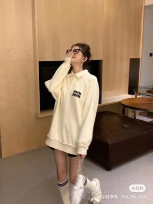 Miu Miu - Sweat oversize logo brodé - Ivoire