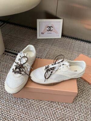 Miu Miu - Chaussures à lacets - Blanc suédé