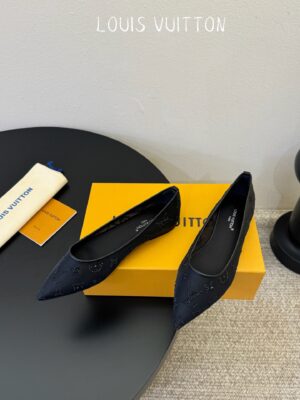 Louis Vuitton - Ballerines pointues - Noir monogramme strass