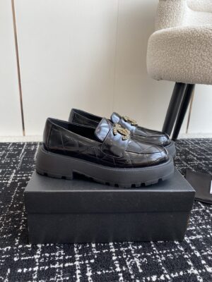 Chanel - Mocassins - Noir cuir brodé