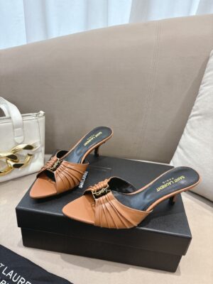 Yves Saint Laurent - Mules à talon - Camel plissé