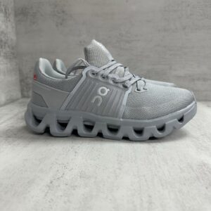 On Running - Sneakers running - Gris