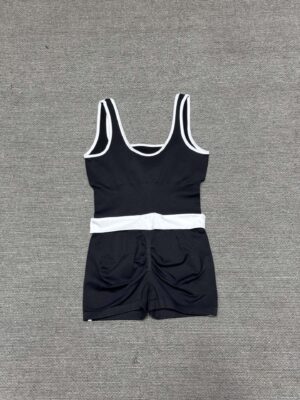 Alo - Combinaison sport short ceinture contrastée - Noir