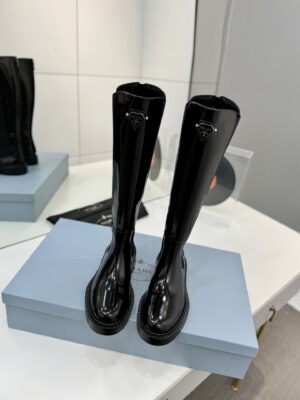 Prada - Bottes hautes - Noir verni
