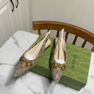 Gucci - Escarpins slingback - Beige cristaux