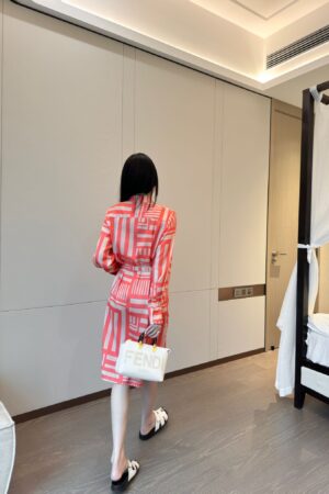 Fendi - Robe midi imprimé géométrique - Rouge