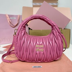 MIU MIU-Sac hobo matelasse rose fuchsia