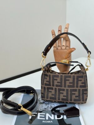 Fendi - Mini sac a main monogramme FF marron